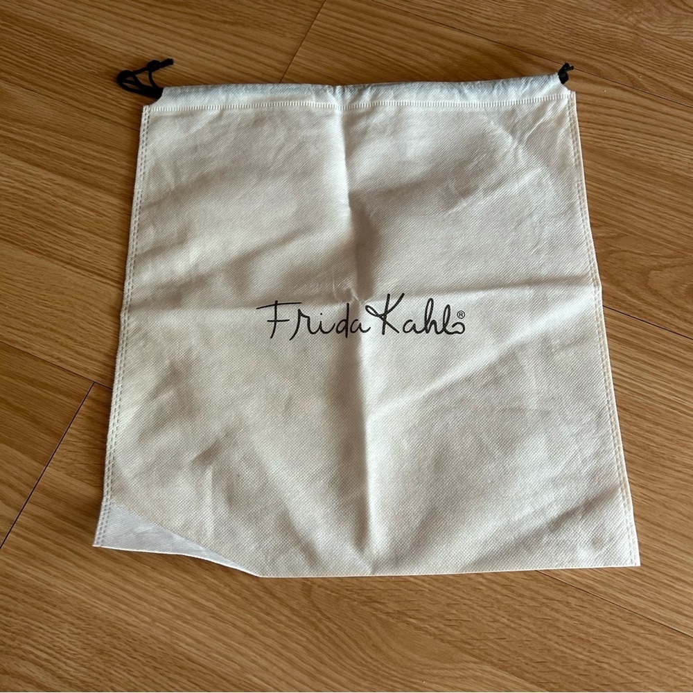Frida Kahlo White Medium Dust Bag